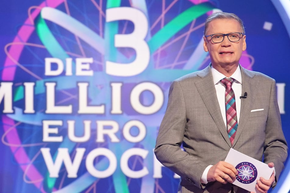 Wer wird Millionär: WWM-Publikum fassungslos: Für diesen Satz muss sich Jauch sofort entschuldigen