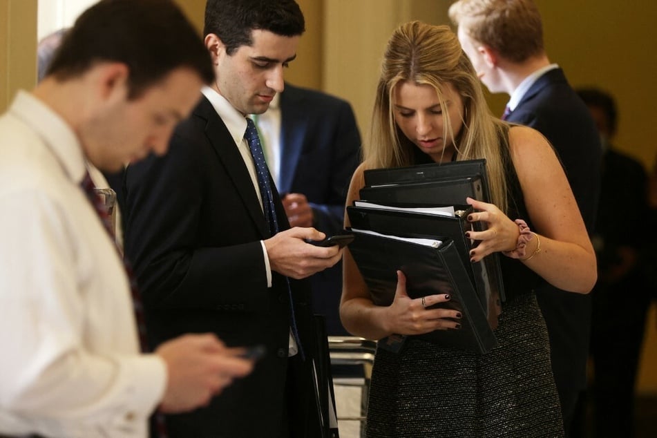 US House votes on allowing congressional staffers to form a union
